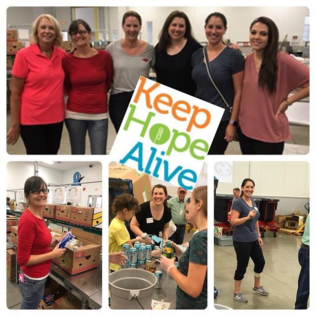 Helping out @ctxfoodbank was awesome. 🍎🍊🍔🌮 They do amazing work! Next time we’ll remember to wear paperclip tees 😂. #keephopealive #promocares #promo #cliphappens #swag #payitforward